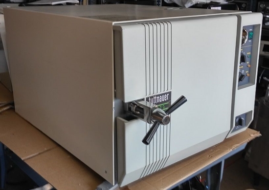 Picture of Reconditioned Tuttnauer 3870M - Large Capacity Manual Autoclave